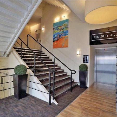 Aberdeen Stay Central 2-Bedrooms Apt-No Party Екстериор снимка