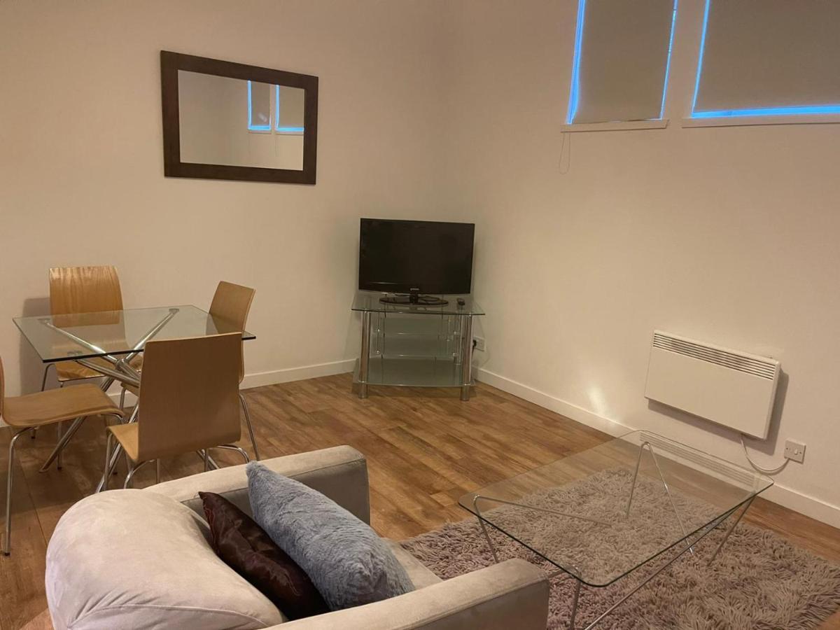 Aberdeen Stay Central 2-Bedrooms Apt-No Party Екстериор снимка