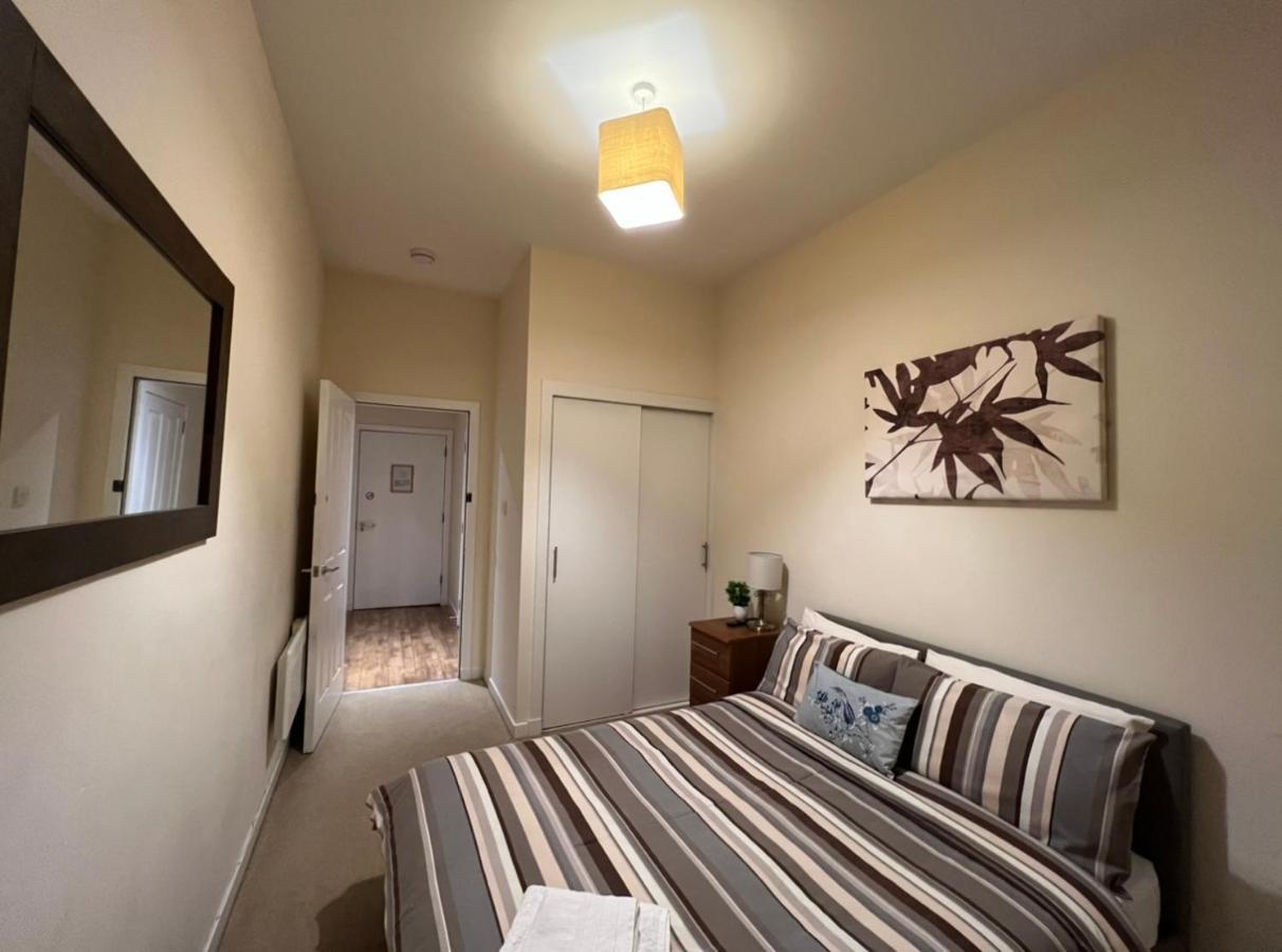 Aberdeen Stay Central 2-Bedrooms Apt-No Party Екстериор снимка