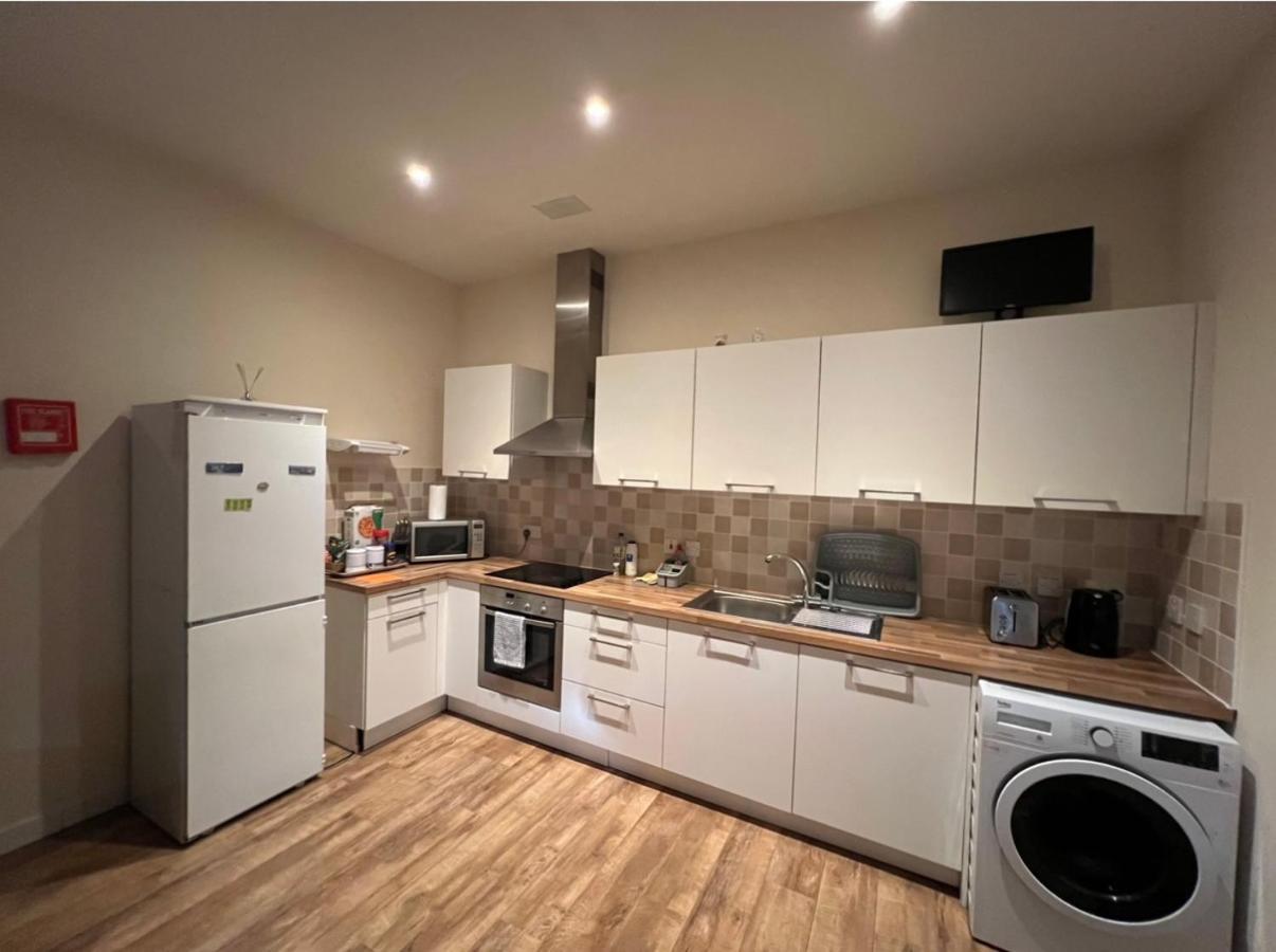 Aberdeen Stay Central 2-Bedrooms Apt-No Party Екстериор снимка