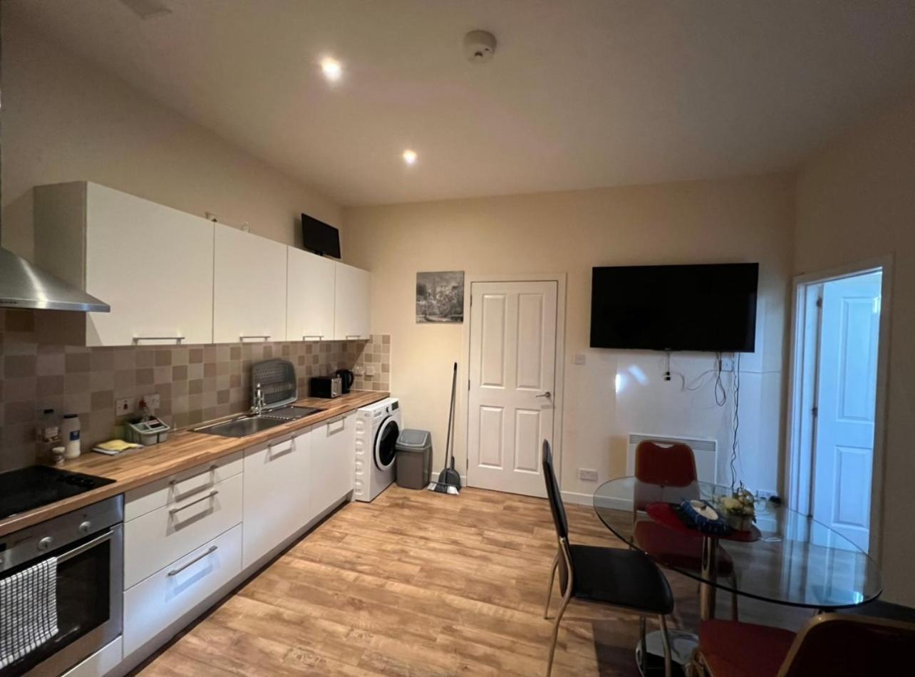 Aberdeen Stay Central 2-Bedrooms Apt-No Party Екстериор снимка